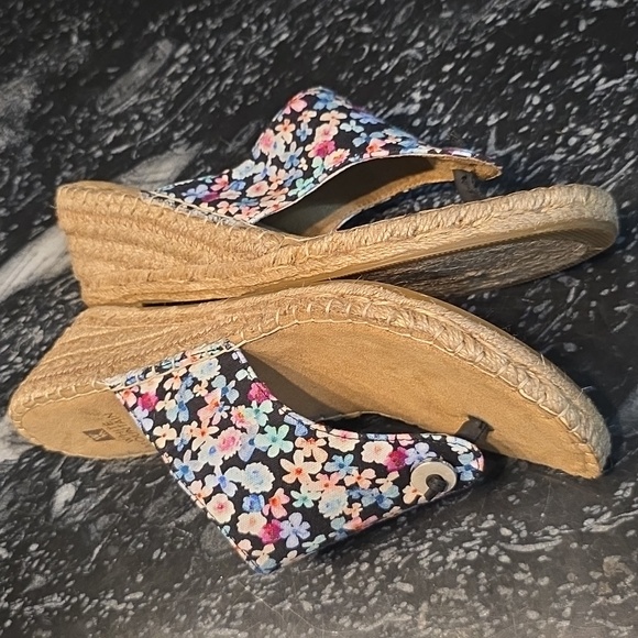 BRAND NEW WHITE MOUNTAIN BEACHBALL DRESSY WEDGE SANDAL by Roamans - Picture 12 of 16